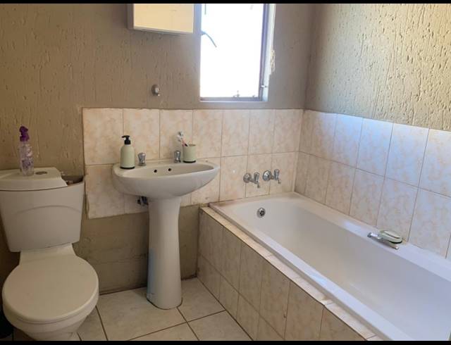 3 BEDROOM HOUSE FOR SALE IN BERGSIG